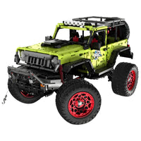 The Ultimate 1:6 Scale Off Roader  2544pcs