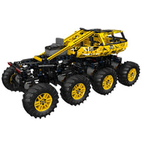 The Ultimate 8 Wheel Drive Off Roader  1962pcs