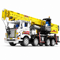 Remote Controlled Crane Truck 2205pcs